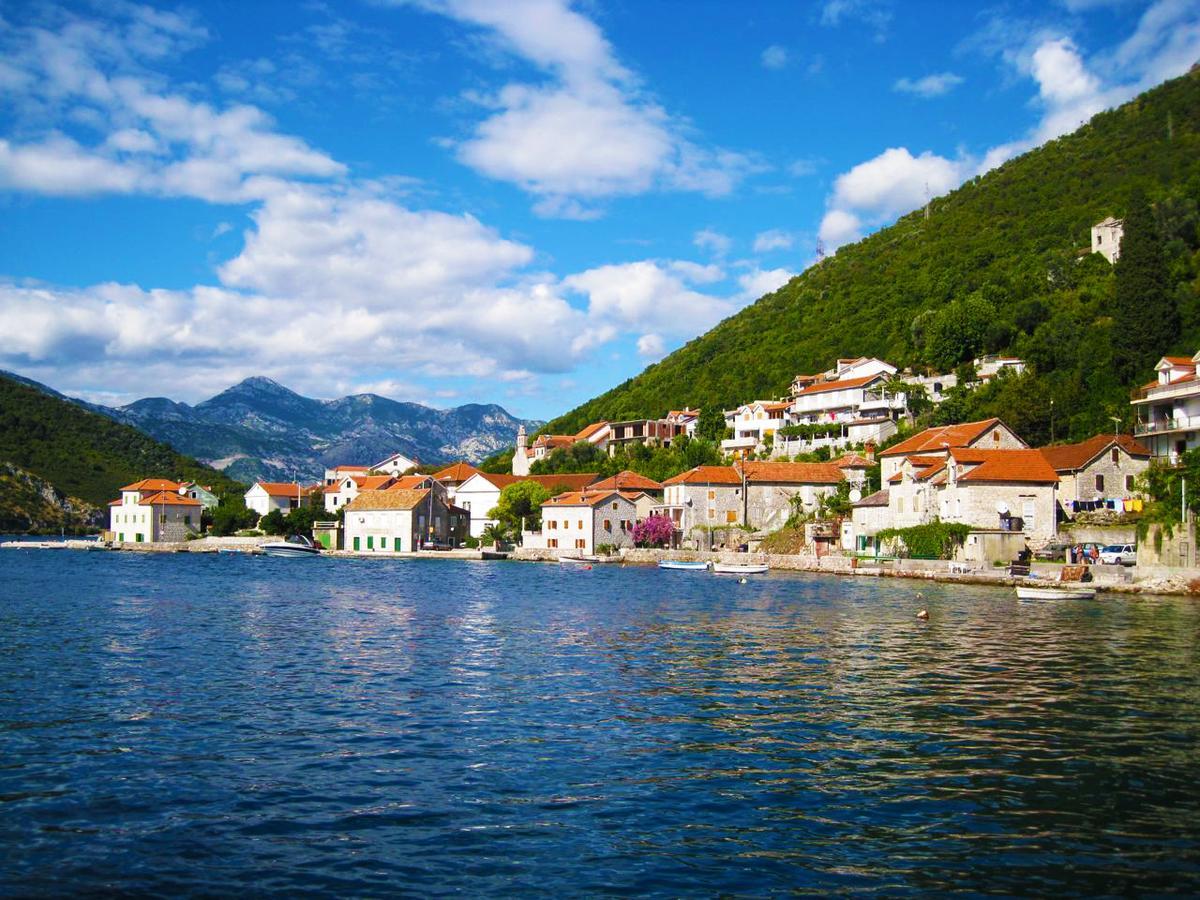 Apartments Lola Tivat Kültér fotó
